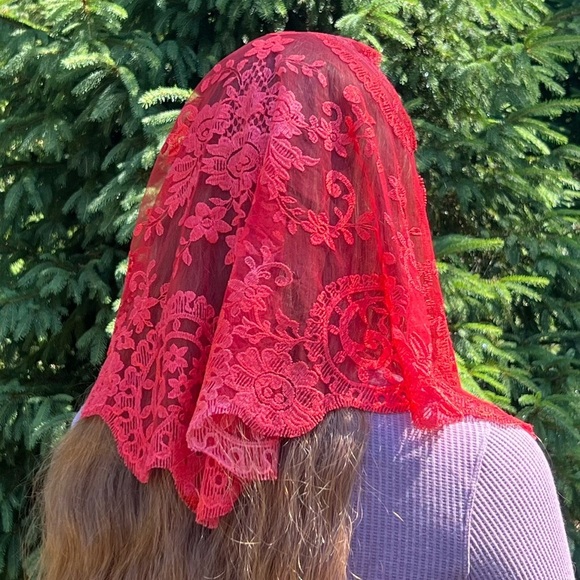Triangle Spanish Chapel Veil in Cherry Red St. Stephen’s Gifts - Picture 2 of 4